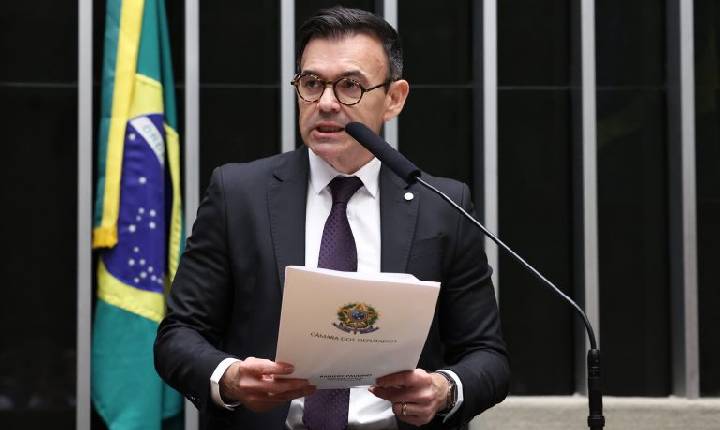 Câmara aprova projeto que regulamenta filtro de relevância de recurso especial no STJ