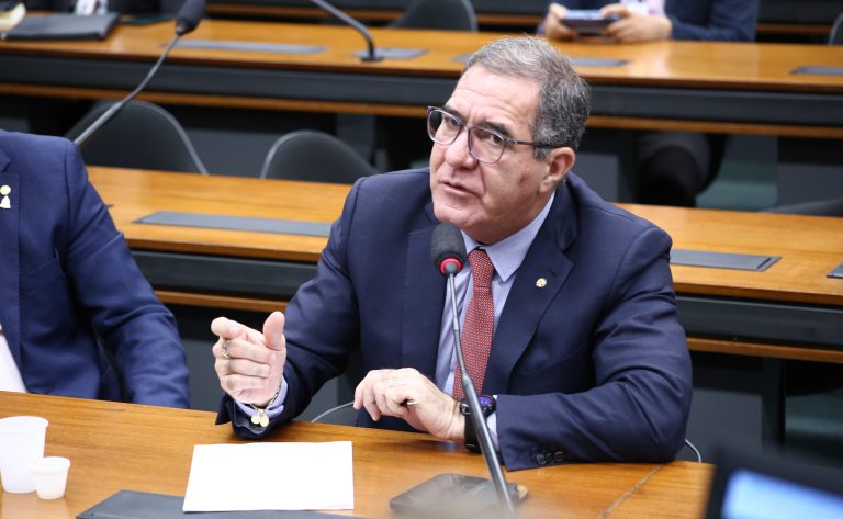 Comissão aprova projeto que prorroga empréstimos do FGTS para Santas Casas