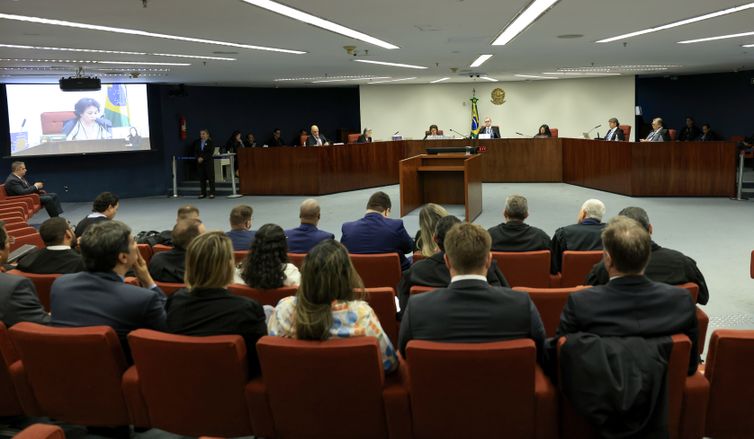 STF retoma julgamento dos réus do Núcleo 4 da trama golpista