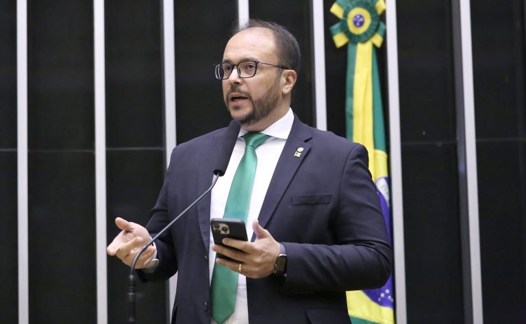 Comissão aprova projeto que beneficia entidades de atendimento a pessoas com deficiência
