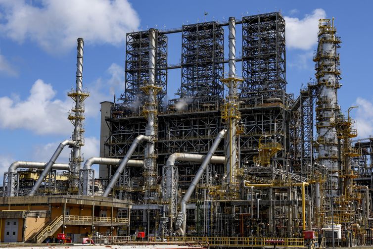 CNI projeta crescimento do PIB de 1,8% em 2026