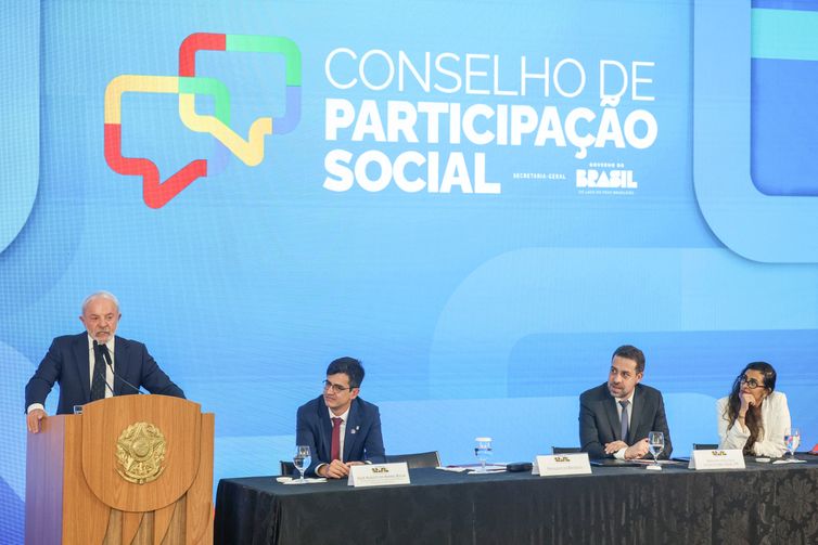 Lula: enfrentamento à violência contra mulher é prioridade na agenda