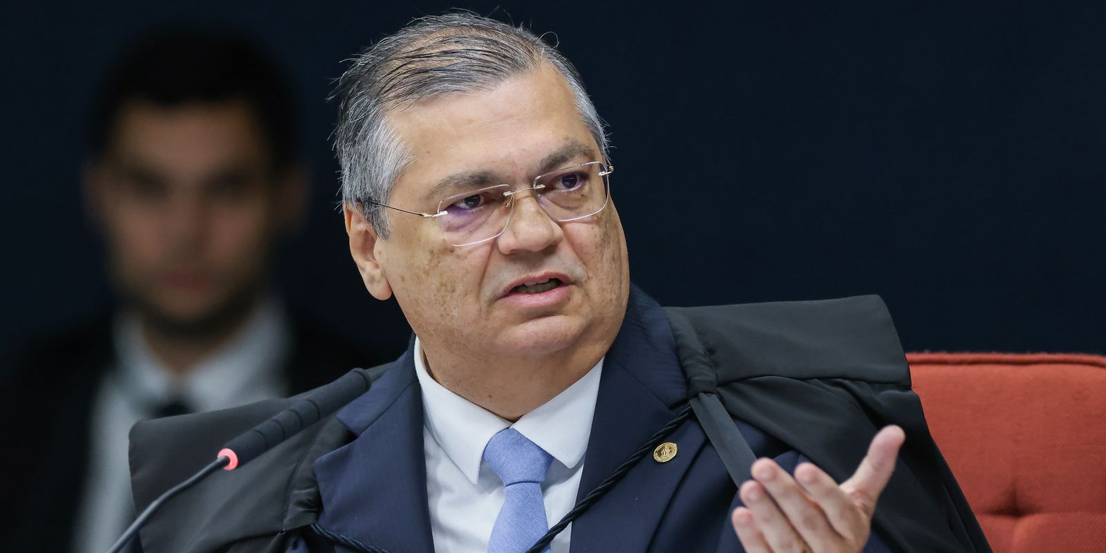 Dino dá prazo para estados e municípios explicarem emendas para Perse